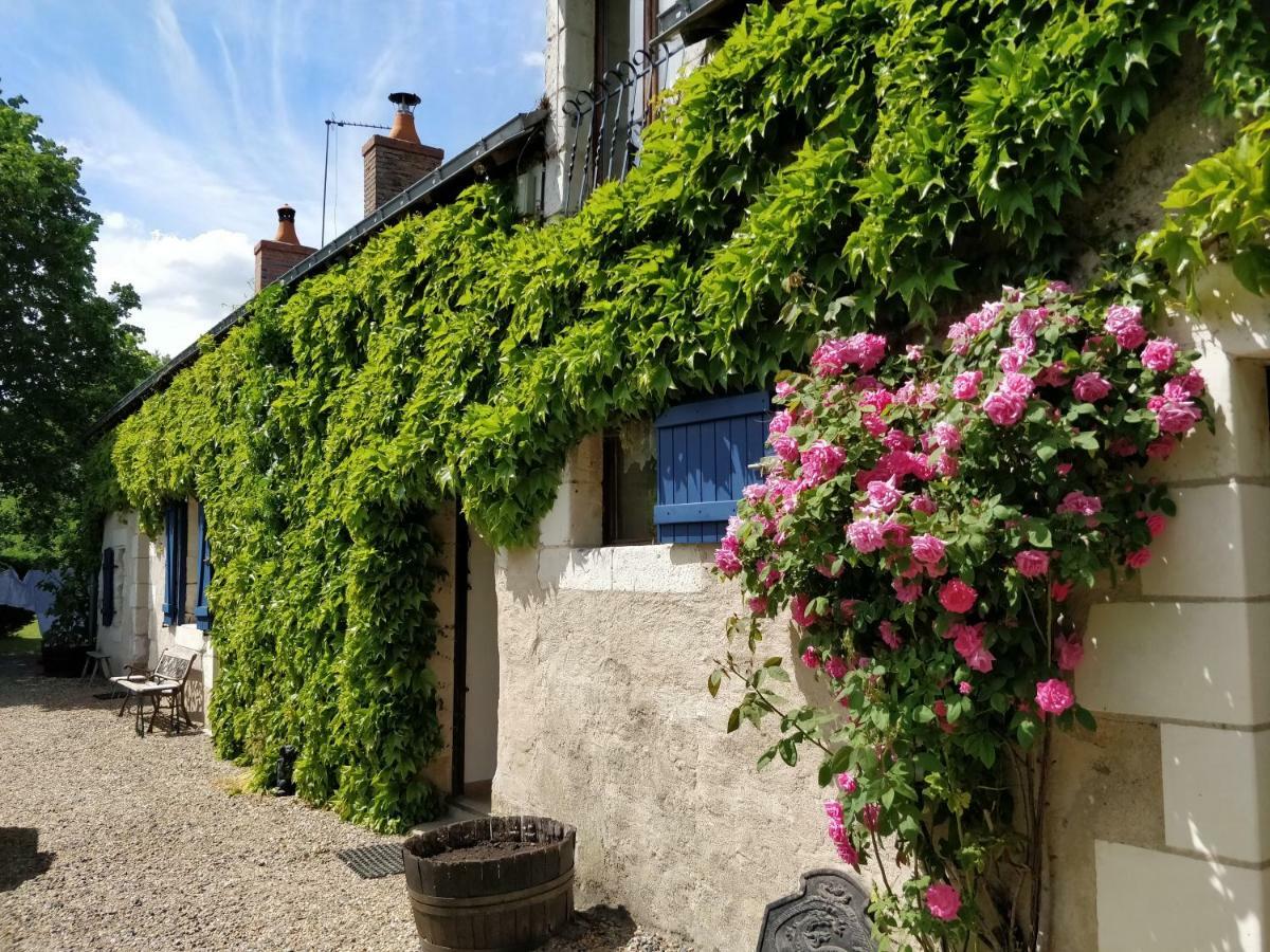 Traditional Longere Farmhouse At La Fortinerie Mouliherne Exterior foto