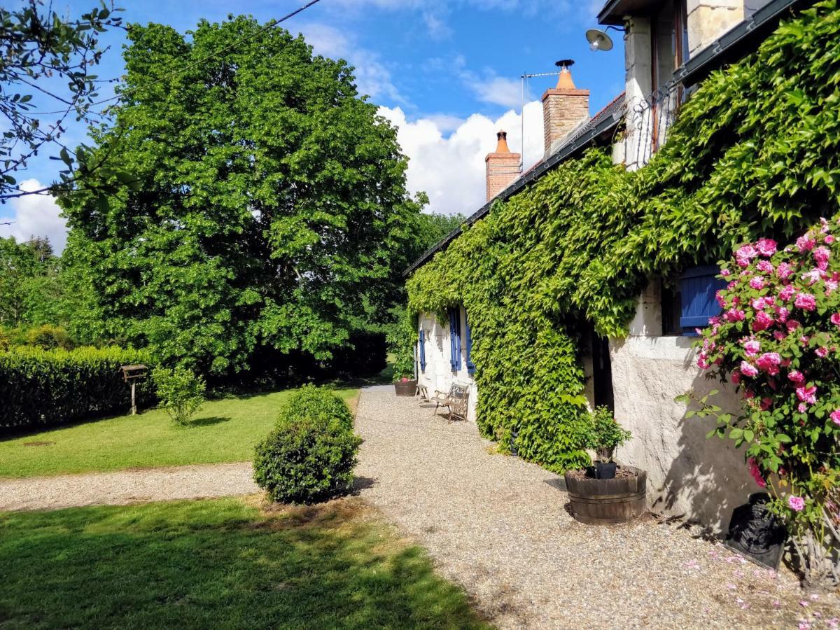 Traditional Longere Farmhouse At La Fortinerie Mouliherne Exterior foto