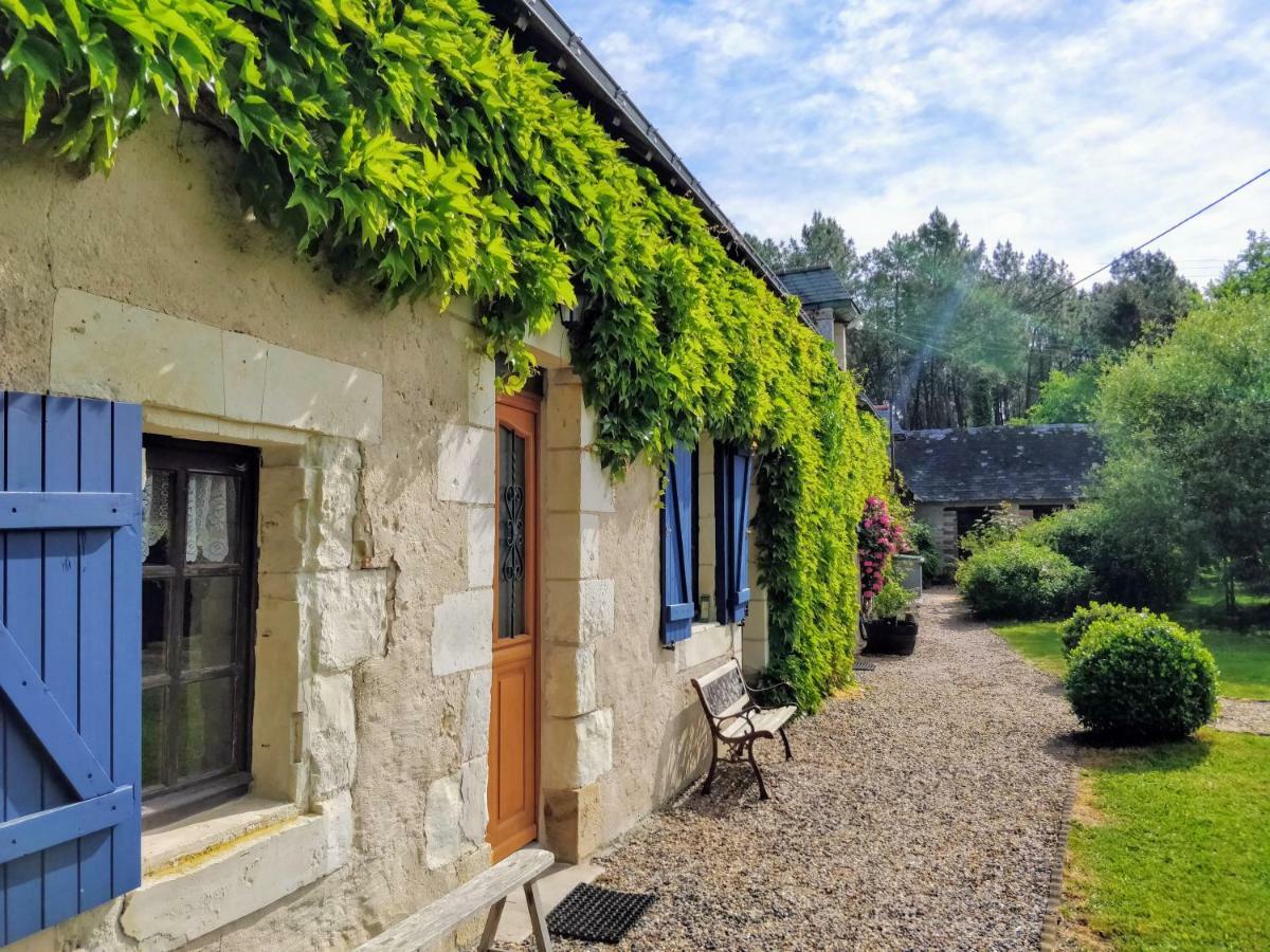 Traditional Longere Farmhouse At La Fortinerie Mouliherne Exterior foto